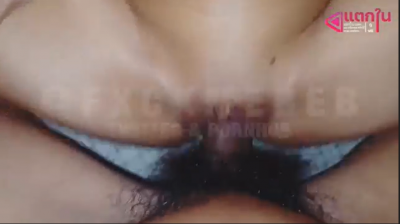 คลิปXXX สาวไทยอายุ 18 + นมสวยหีฟิต พึ่งเคยเจอควยใหญ่ๆ หีฟิตๆเลยเสียวมาก ร้องครางไม่หยุด จนได้แตกในคาหีน้ำใสๆเยิ้มคาร่อง